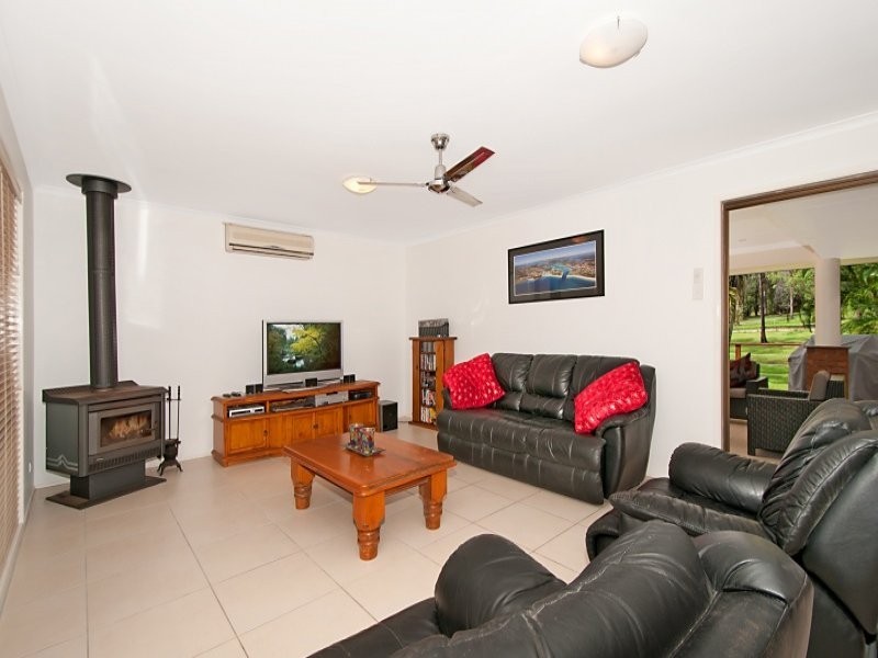 2 Fergus Court, Worongary QLD 4213