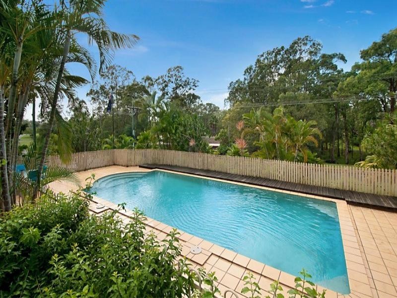 2 Fergus Court, Worongary QLD 4213
