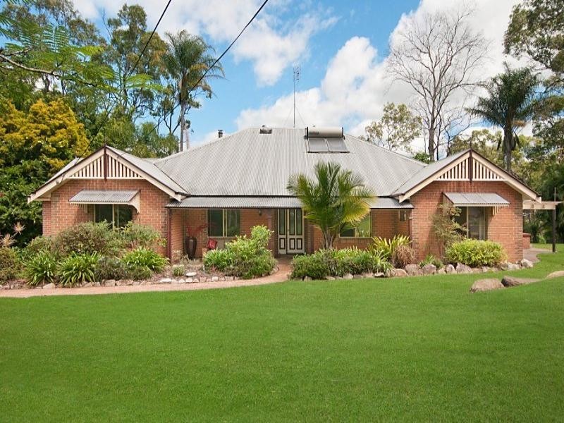 10 Coolibah Road, Gaven QLD 4211