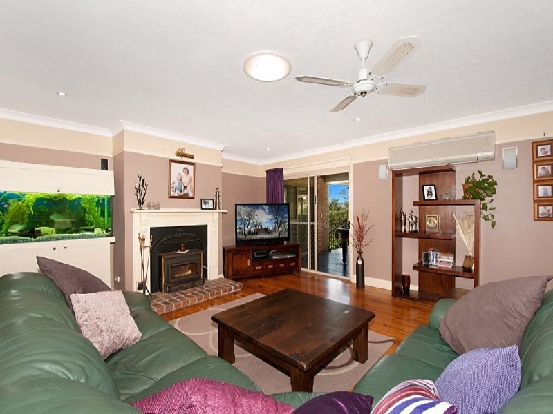 10 Coolibah Road, Gaven QLD 4211