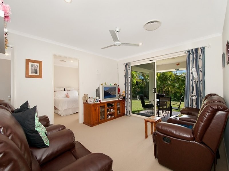 19 Glenny Street, Mudgeeraba QLD 4213