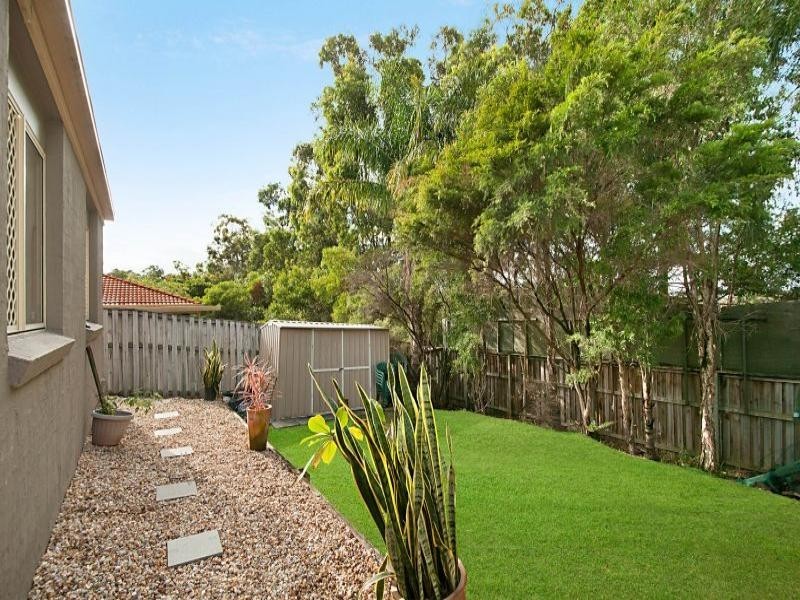 16 Wiltshire Drive, Mudgeeraba QLD 4213