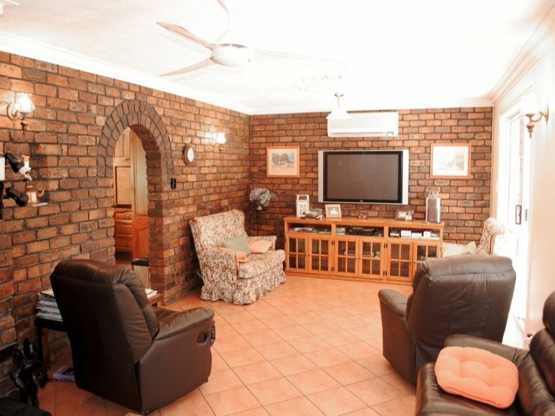 6 Nakula Street, Gaven QLD 4211