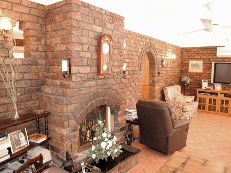 6 Nakula Street, Gaven QLD 4211