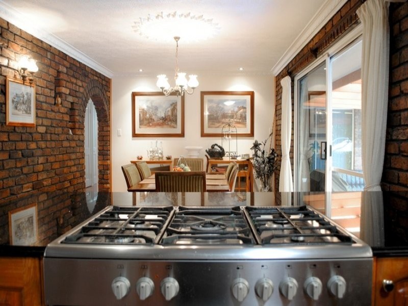 6 Nakula Street, Gaven QLD 4211