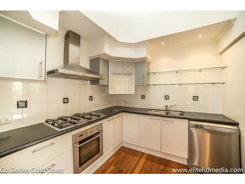 25 Fenton Drive, Tallebudgera QLD 4228