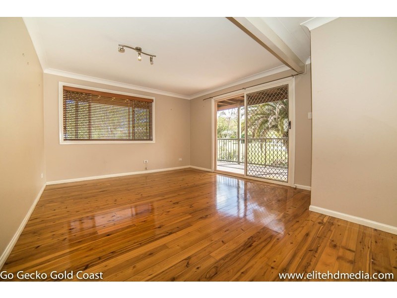 25 Fenton Drive, Tallebudgera QLD 4228