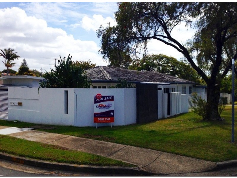 63 Central Street, Labrador QLD 4215