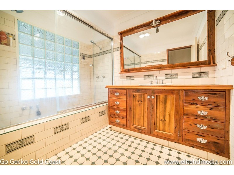 39 Colrene Drive, Nerang QLD 4211