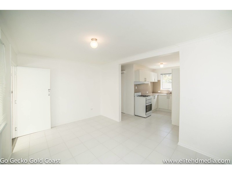 2/28 Stevens Street, Southport QLD 4215