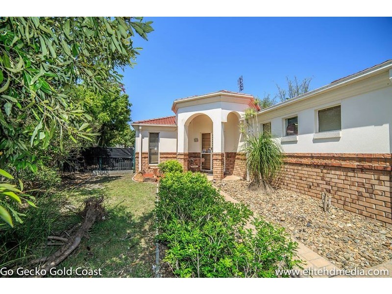 2 Mccrae Crt, Maudsland QLD 4210