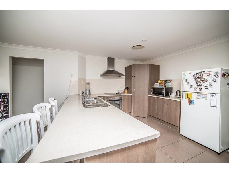 6 Starush Court, Upper Coomera QLD 4209