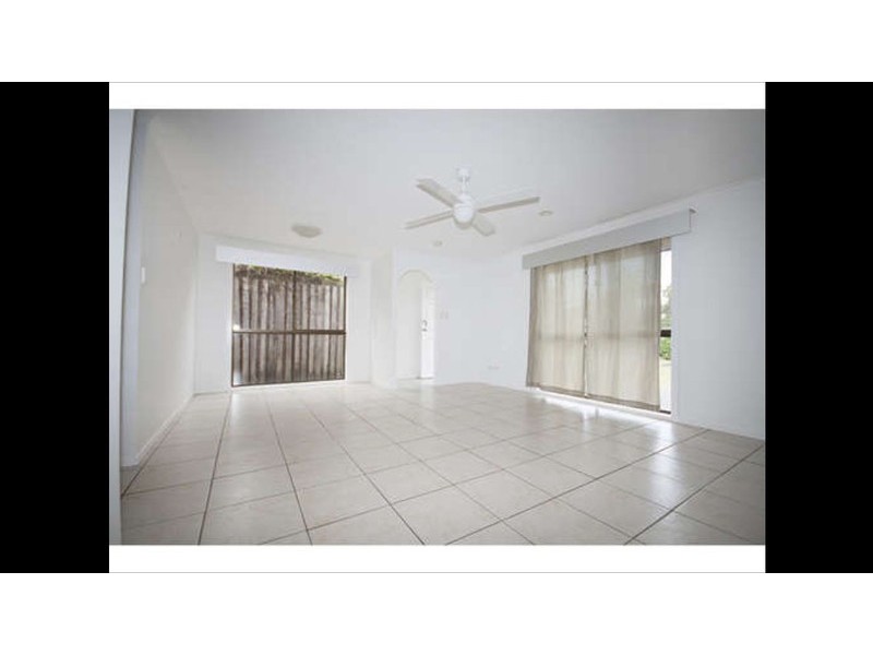 13 Barrine Drive, Worongary QLD 4213