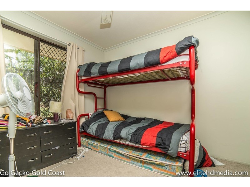 3 Cambridge Court, Carrara QLD 4211