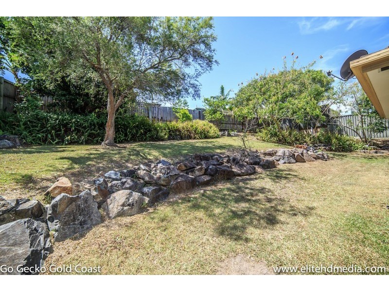 3 Cambridge Court, Carrara QLD 4211