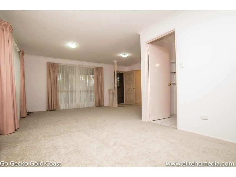 17 Jancoon Court, Carrara QLD 4211