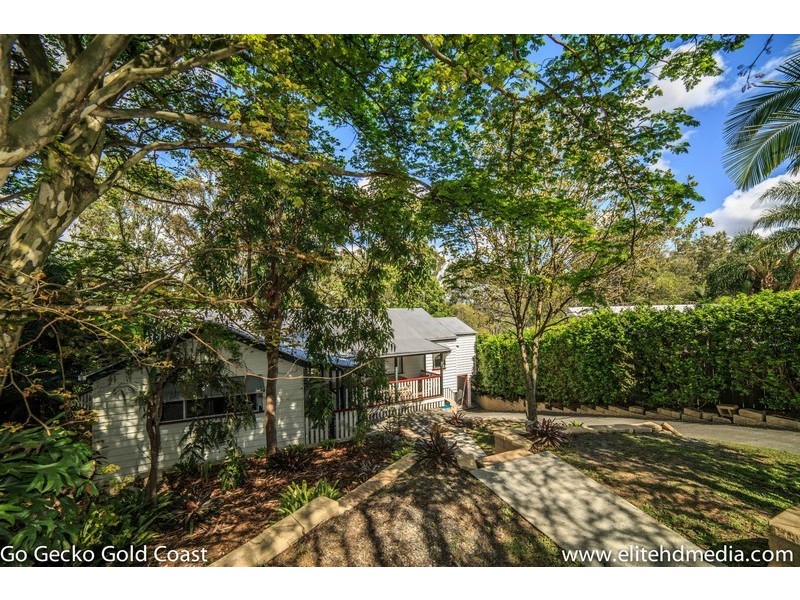 17 Windsor Pl, Molendinar QLD 4214