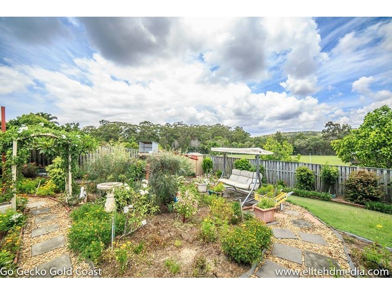 24 Antipodes Close, Pacific Pines QLD 4211