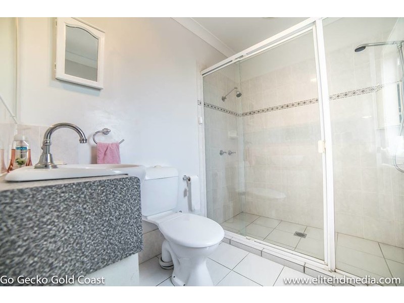 24 Antipodes Close, Pacific Pines QLD 4211
