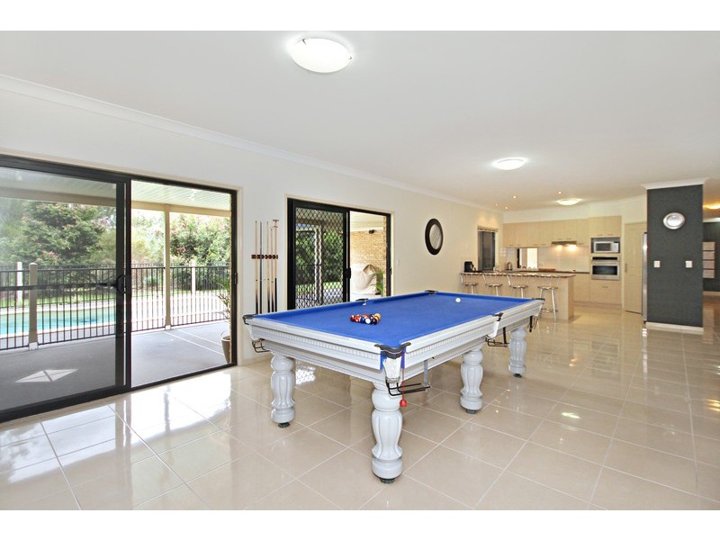 10 Nature Valley Court, Tallai QLD 4213