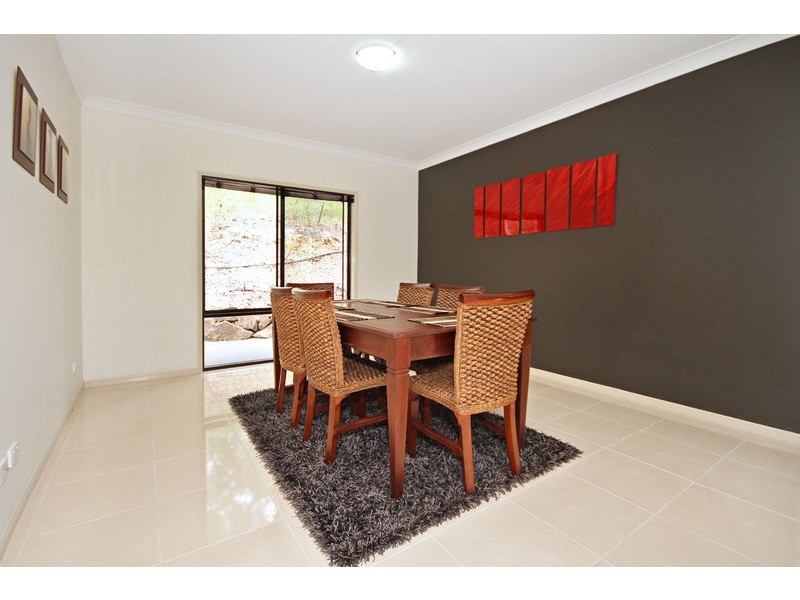 10 Nature Valley Court, Tallai QLD 4213