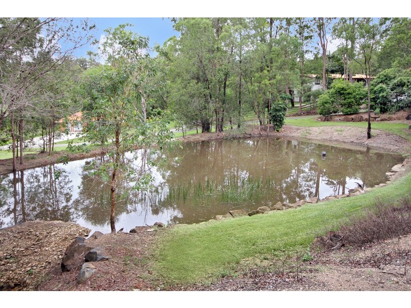 10 Nature Valley Court, Tallai QLD 4213