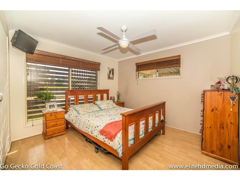57 Studio Drive, Oxenford QLD 4210