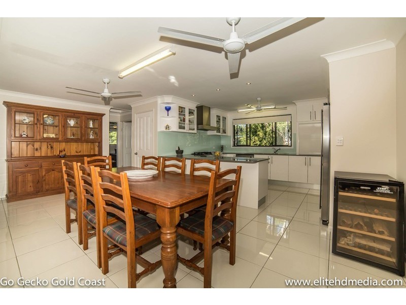 3 Todman Drive, Mudgeeraba QLD 4213