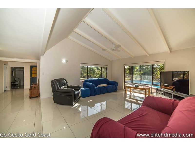 3 Todman Drive, Mudgeeraba QLD 4213