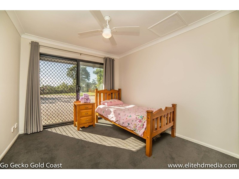 3 Todman Drive, Mudgeeraba QLD 4213