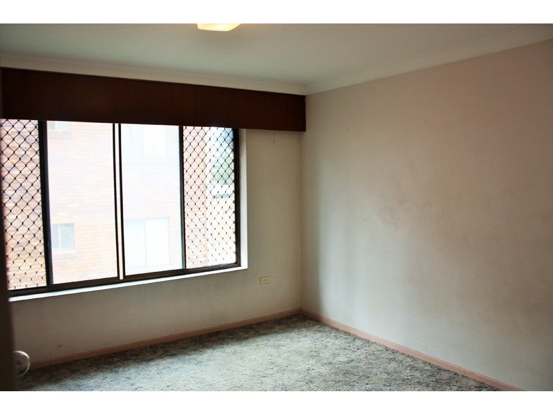 5/13 Surf Parade, Broadbeach QLD 4218