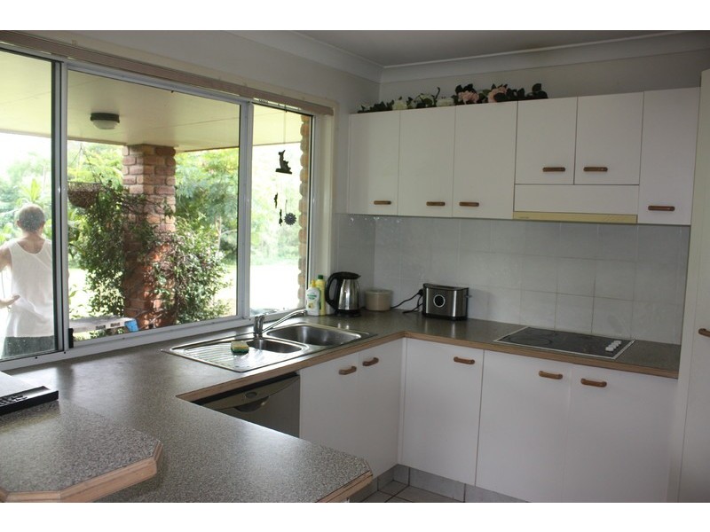 20 Blue Lagoon Court, Nerang QLD 4211