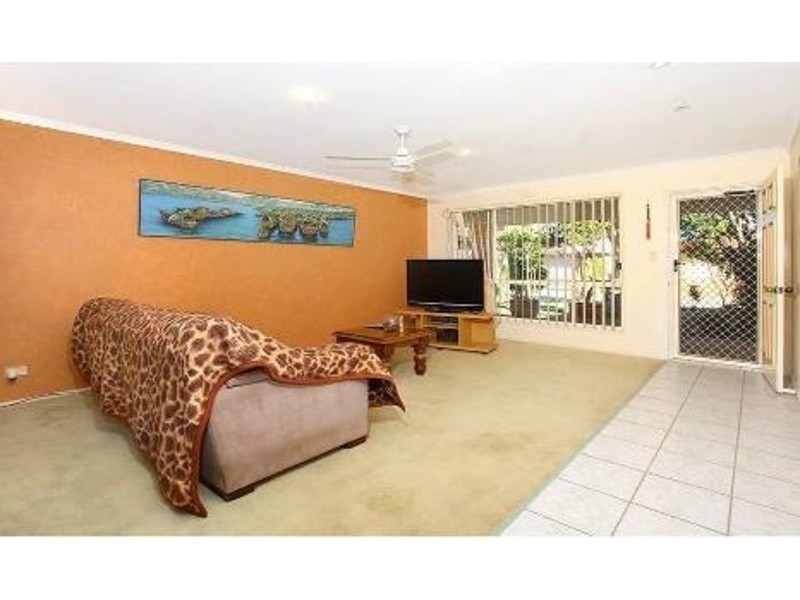 43 Oakdale Avenue, Nerang QLD 4211