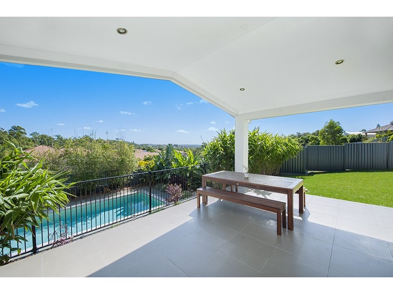 1 Hellman Street, Molendinar QLD 4214