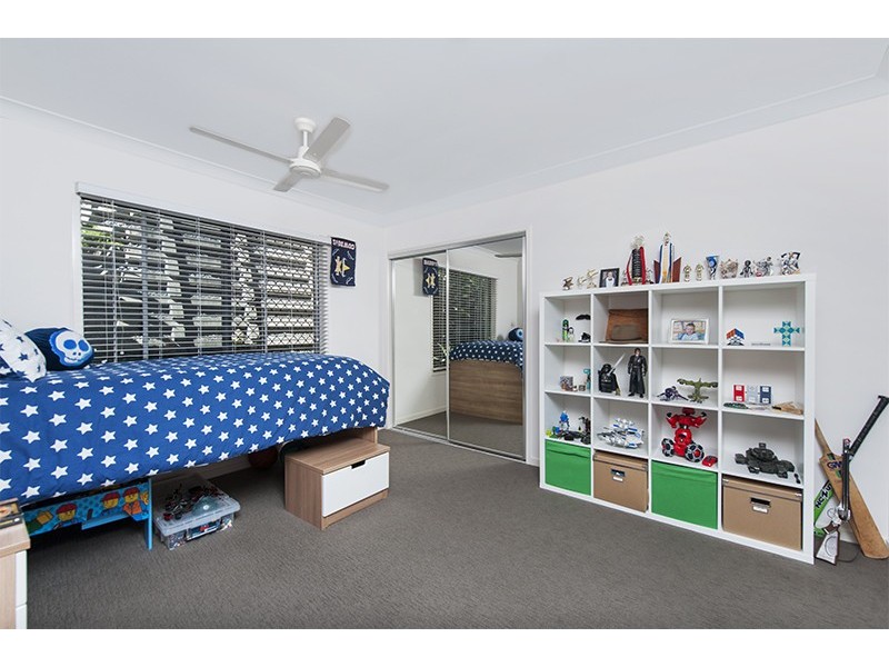 1 Hellman Street, Molendinar QLD 4214