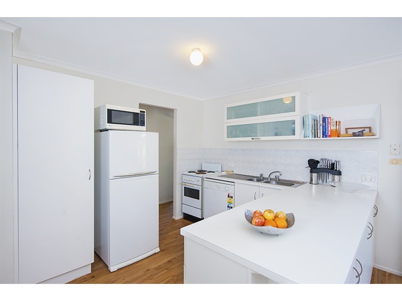 5 Triscay Place, Varsity Lakes QLD 4227