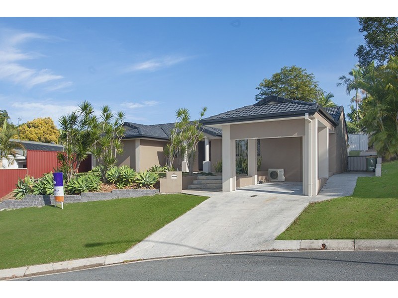4 Lobban Court, Highland Park QLD 4211
