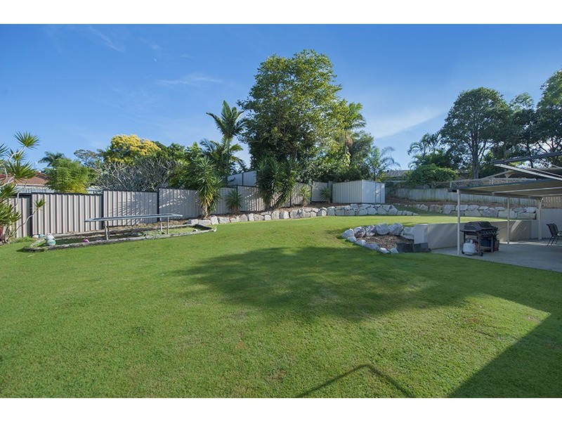4 Lobban Court, Highland Park QLD 4211