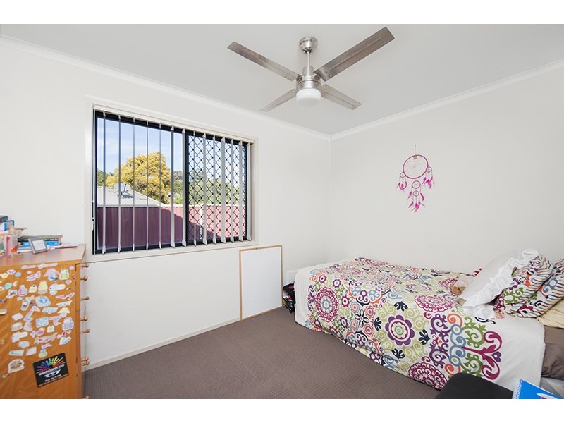 4 Lobban Court, Highland Park QLD 4211