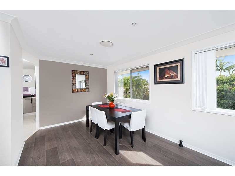 2 Kilmarnock Close, Highland Park QLD 4211