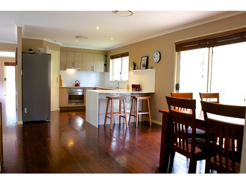 17 Parkway Drive, Advancetown QLD 4211