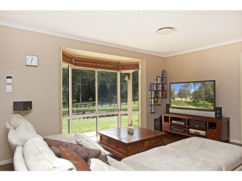 17 Parkway Drive, Advancetown QLD 4211