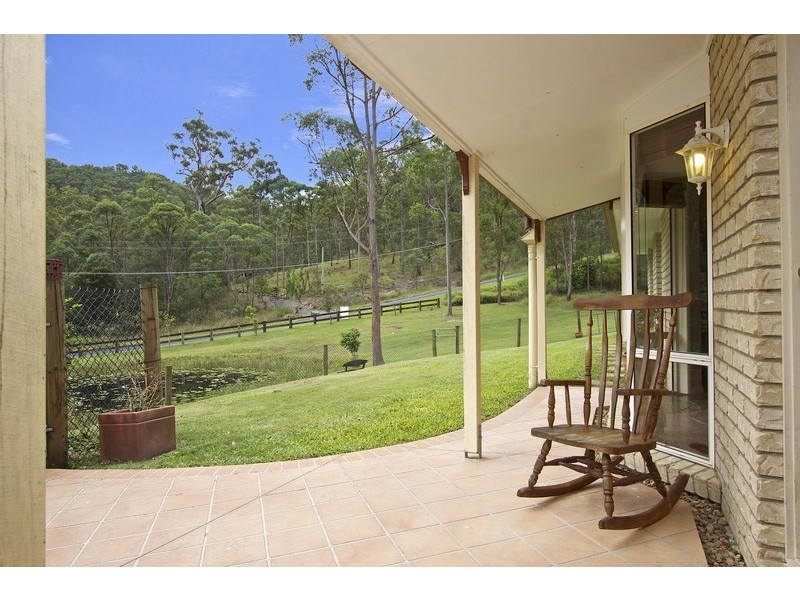 17 Parkway Drive, Advancetown QLD 4211