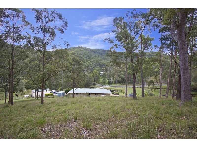 17 Parkway Drive, Advancetown QLD 4211