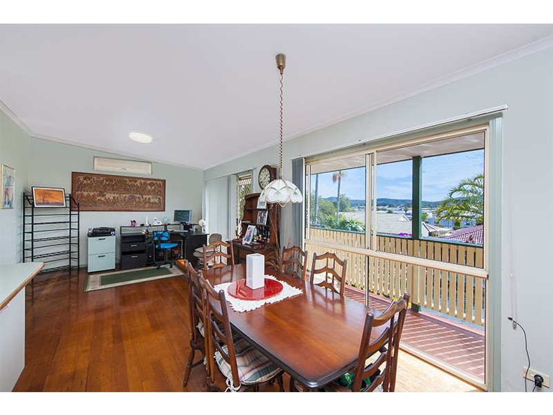 173 Pappas Way, Carrara QLD 4211