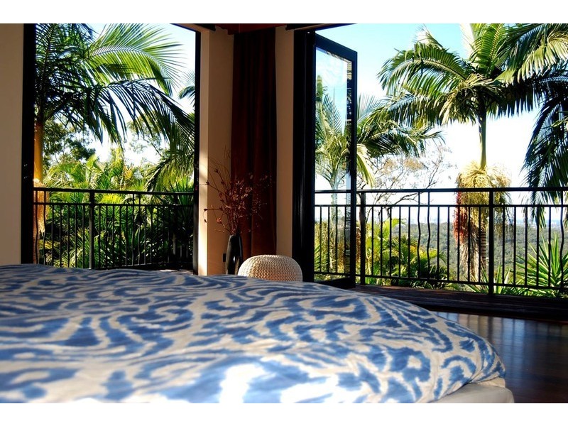 48 Glenrowan Drive, Tallai QLD 4213