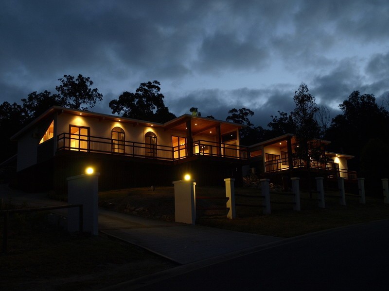 18 Pademelon Pass, Nerang QLD 4211