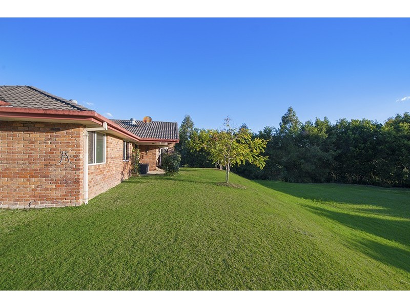 20 Blue Lagoon Court, Nerang QLD 4211