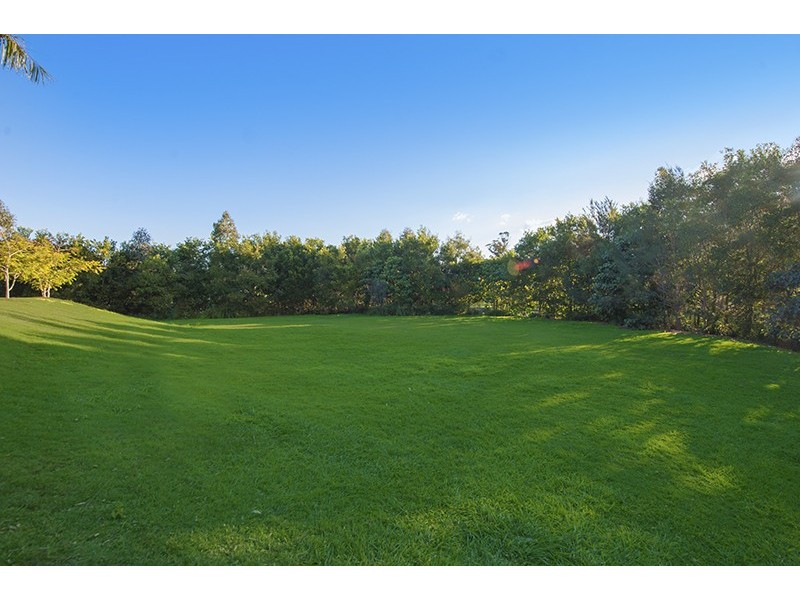 20 Blue Lagoon Court, Nerang QLD 4211