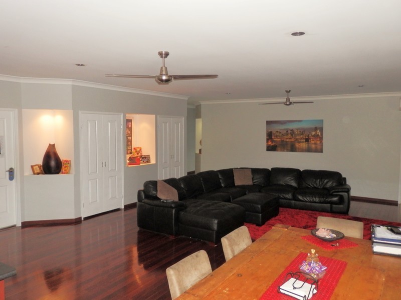 22 Kookaburra Drive, Gilston QLD 4211